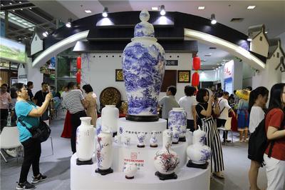 文博會圓滿落幕 十萬余件全球文化產(chǎn)品薈萃，文化活動點(diǎn)亮創(chuàng)新之光